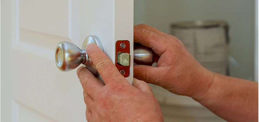 AAA Locksmiths For lock Replacement in Folsom, California